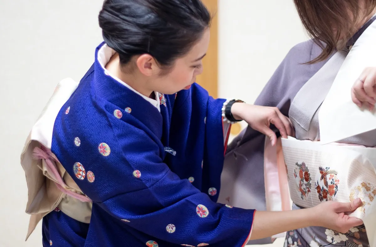 日本舞踊家が教える 手ぶらで通える着付け教室